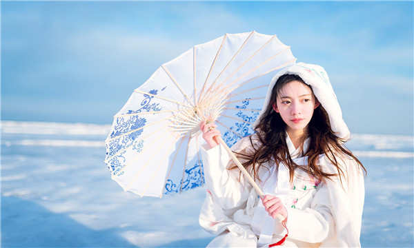 中原试管代怀生子多少钱一个？助孕之路的费用分析与方案选择